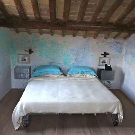 Sleeps 6 Air Con Wifi *