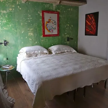 Feriehus Sleeps 6 Air Con Wifi *
