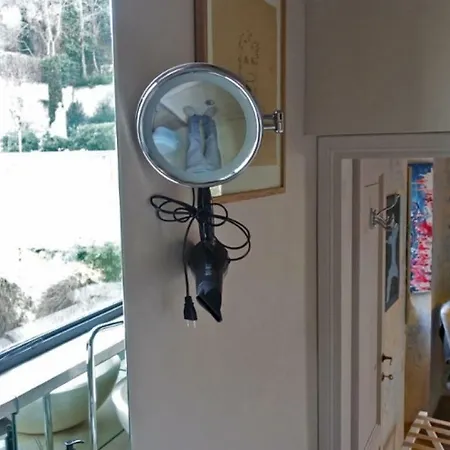 Feriehus Sleeps 6 Air Con Wifi Rom